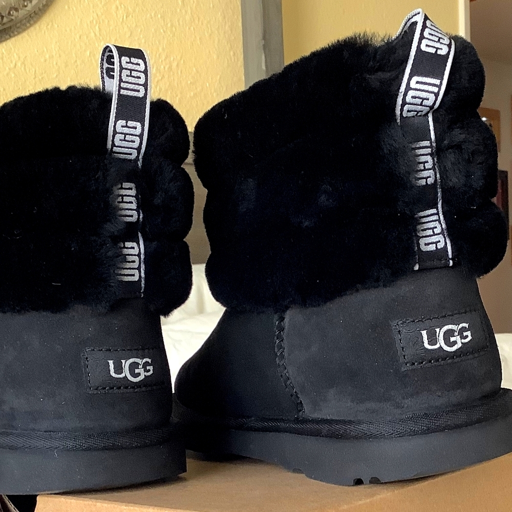 UGG Mini Quilted
